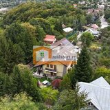Breaza, vedere padure, panouri solare si fotovoltaice, pompa de caldura, semineu